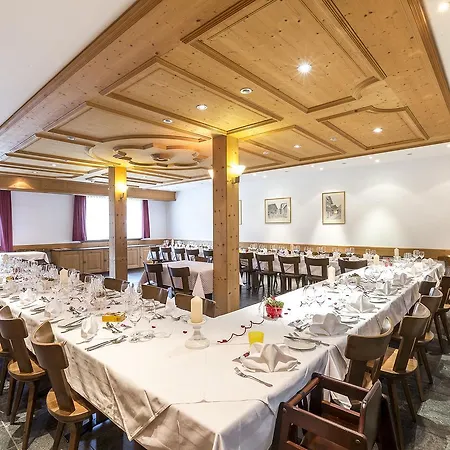 Hotel Alpina 3*