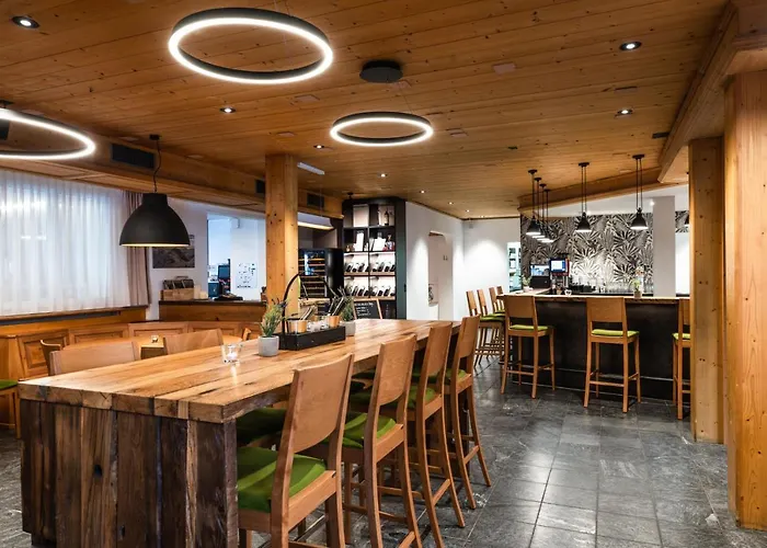 Hotel Alpina Schiers